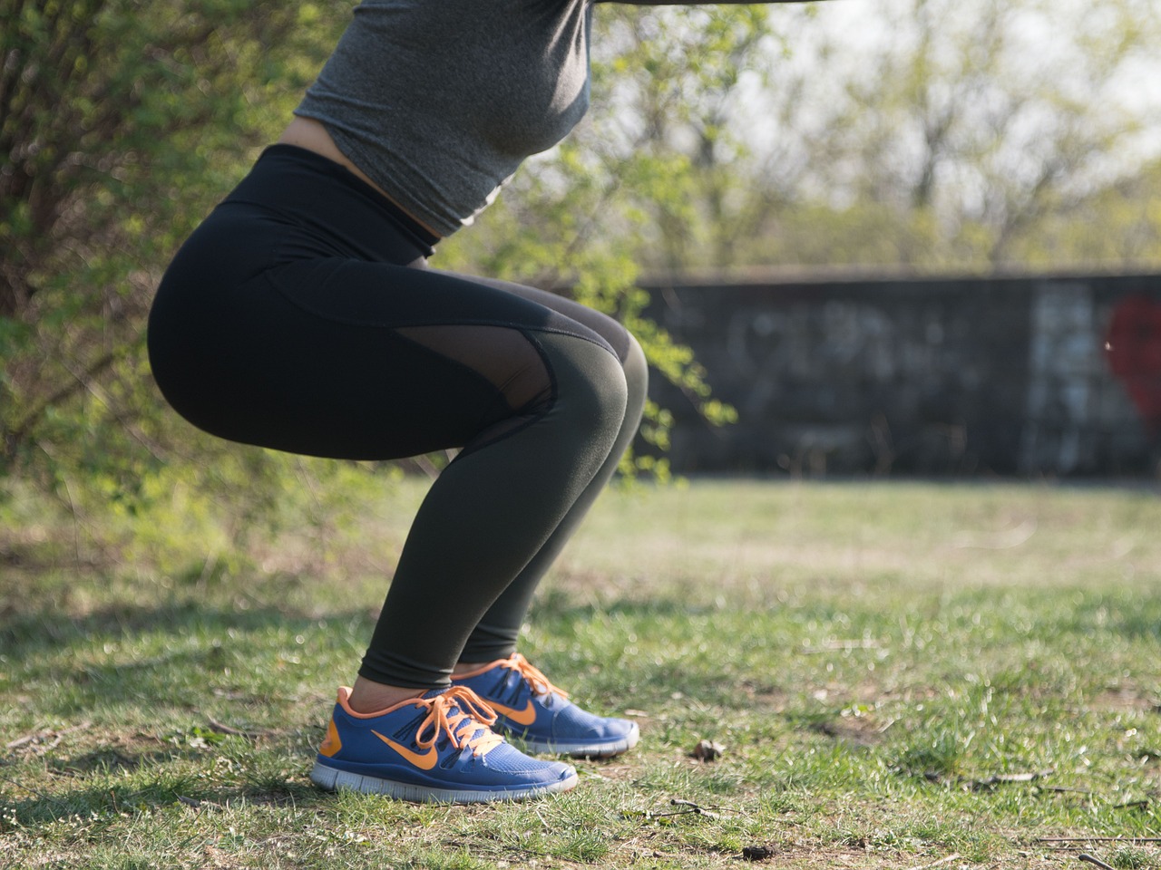 ¡100 Sentadillas: Descubre Cuántas Calorías Puedes Quemar!