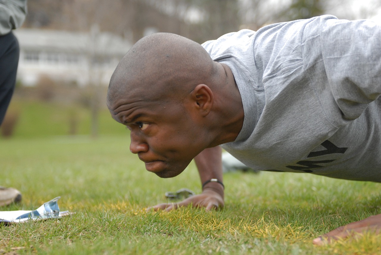 Los Beneficios de Hacer Flexiones Todos los Días