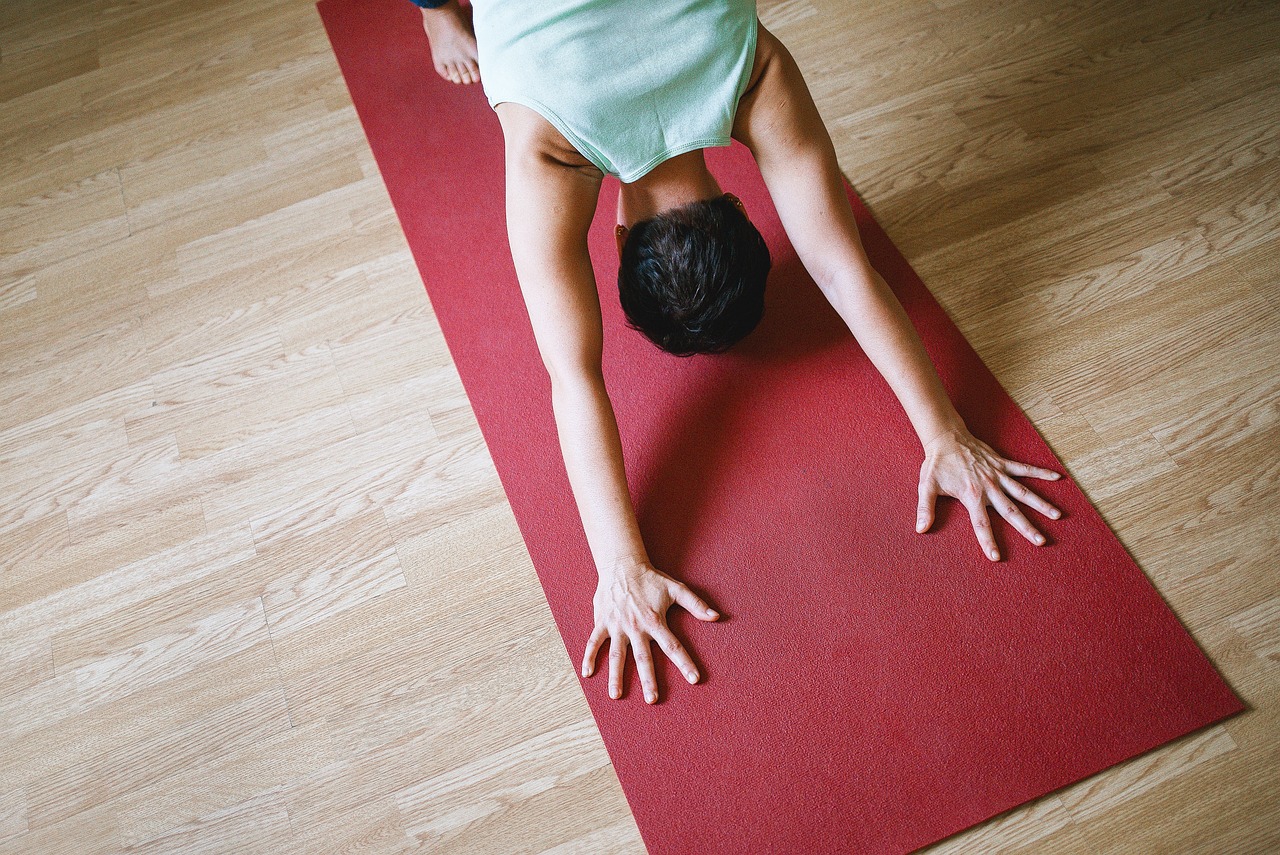 ¿Cómo el Asana Yoga puede mejorar tu bienestar físico y emocional?