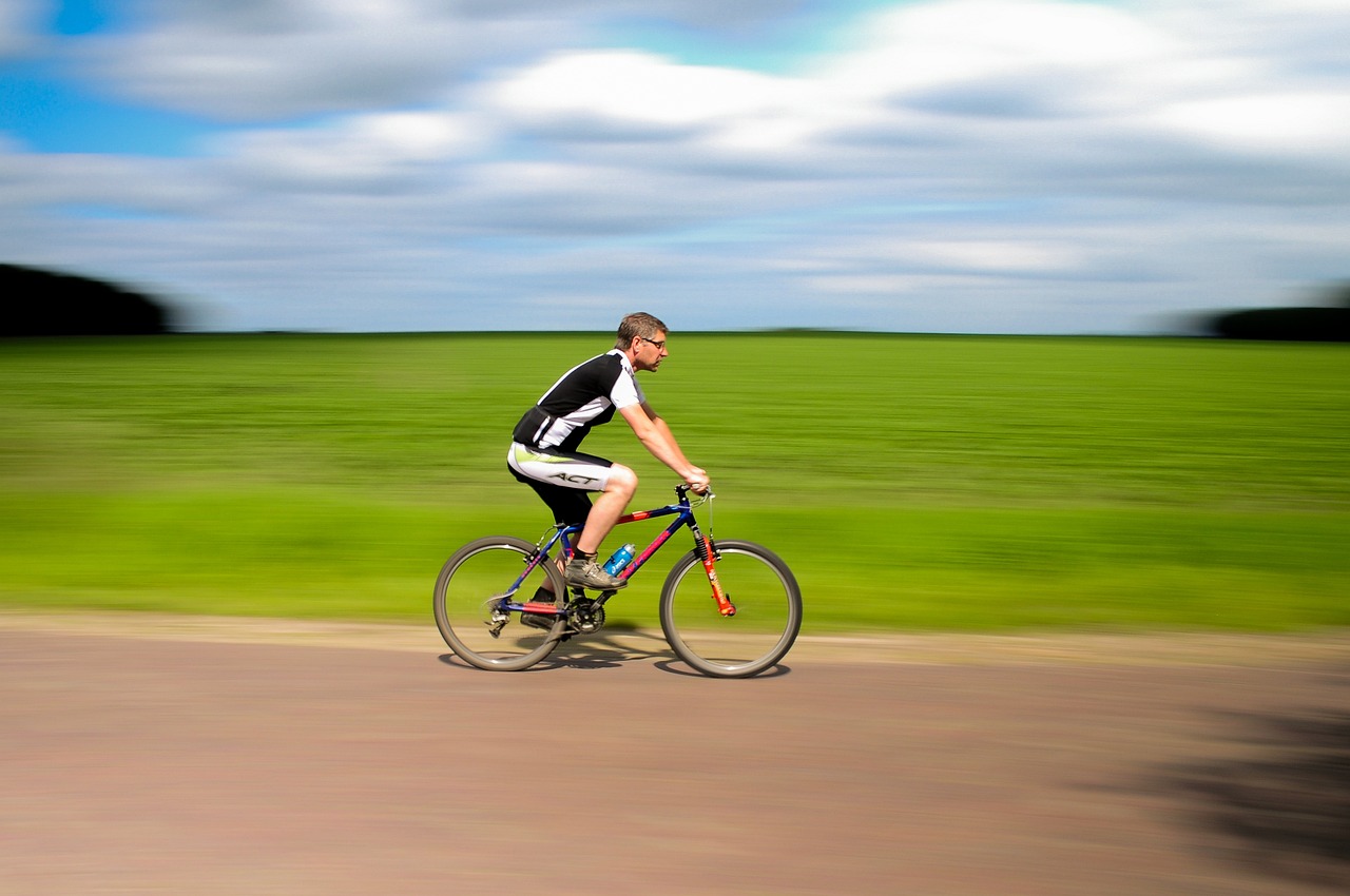 Fortaleciendo el cuerpo con el ciclismo: ¿Cuáles son los beneficios?