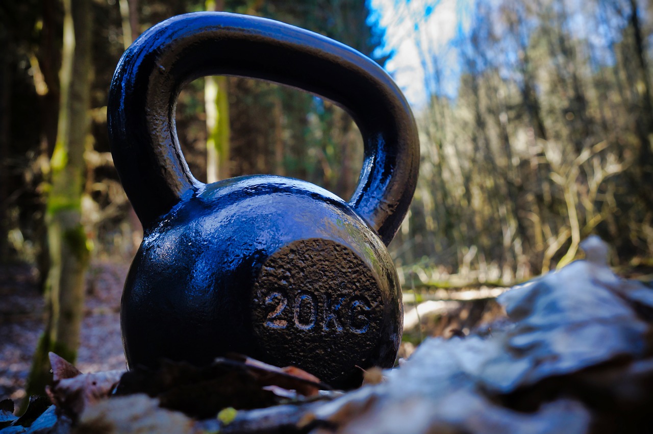 Cómo Entrenar con Kettlebell: Los Mejores Ejercicios para Lograr Resultados