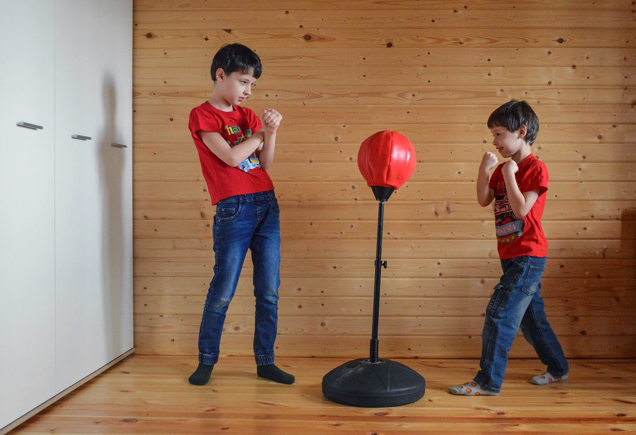 ¿Cómo ejercitar los músculos con el saco de boxeo?